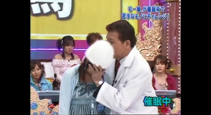 石川梨華が鶏を好きになる催眠術をかけられる6