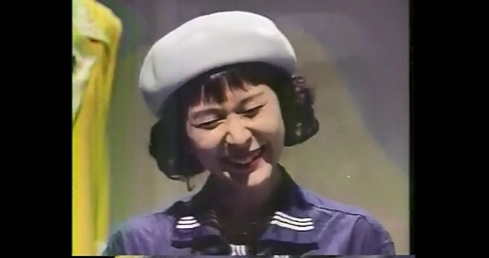 鷹木ひめかが面白くなって笑い出す催眠術をかけられる2