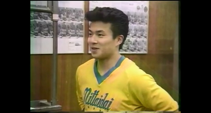 日本体育大学ウエイトリフティング部の部員が成果を試す3