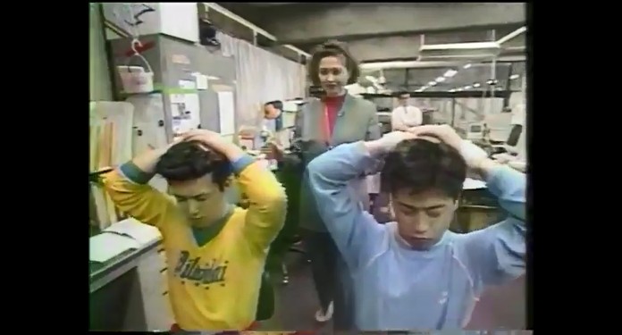 日本体育大学ウエイトリフティング部の部員が催眠術をかけられる7