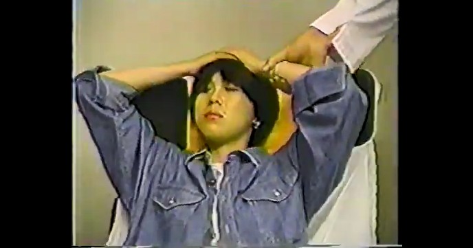 「催眠術の世界」のオープニング2